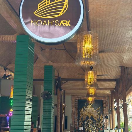 Noahs Ark Vandrarhem Amphoe Koksamui Exteriör bild